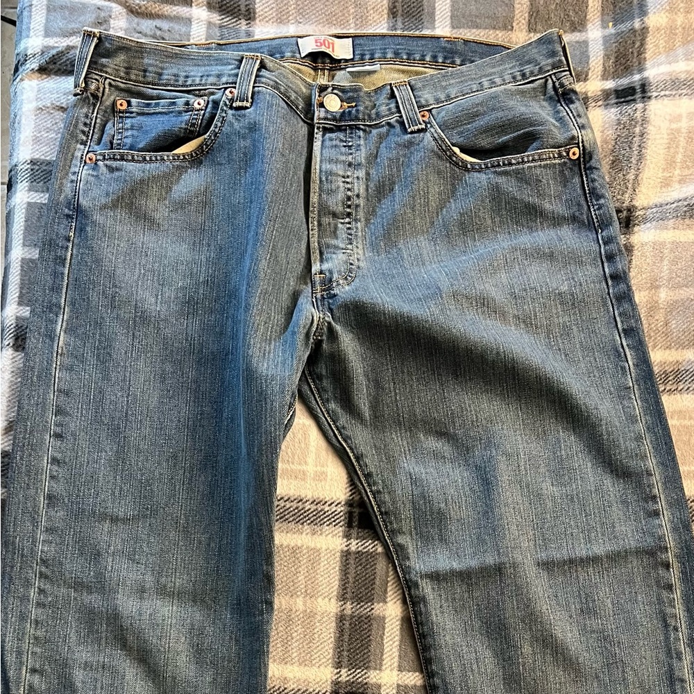 Men's Levi's 501 Straight Leg Button Fly Jeans 38 x 30